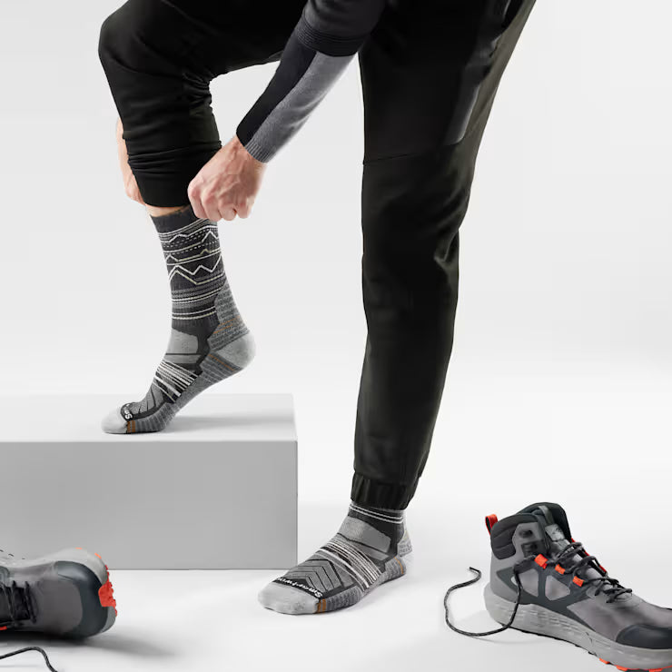 Smartwool Hike Mountain Range Pattern Crew Socks Hiking - Image 2