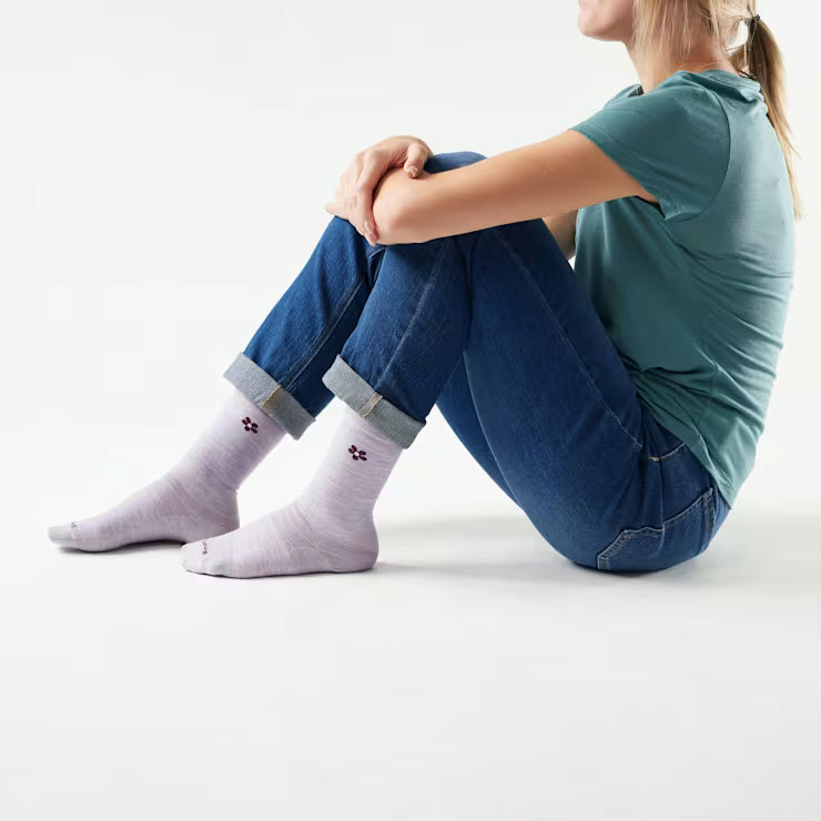 Smartwool Women's Everyday Groovy Bloom Crew Socks - Image 2