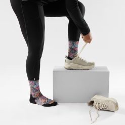 Alternative view of Smartwool Women's Trail Run Triangle Prism Print Crew Socks Hiking