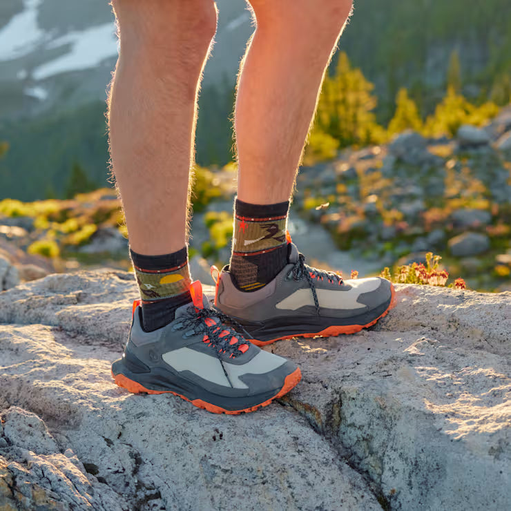Smartwool Hike Soaring Mid Crew Socks Hiking - Image 2