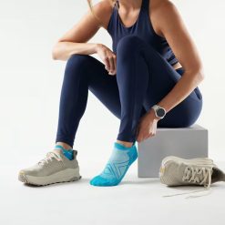 Alternative view of Smartwool Women's Run Low Ankle Socks Running