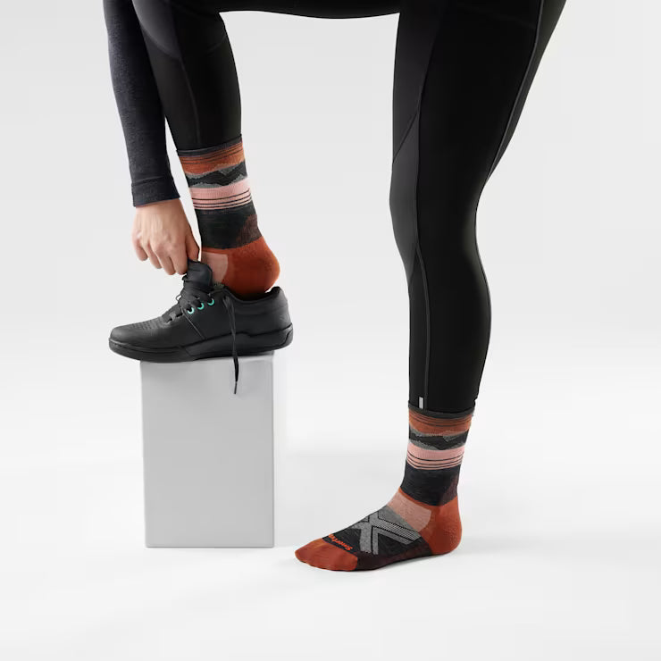 Smartwool Women's Bike Cold Weather Crew Socks - Image 2
